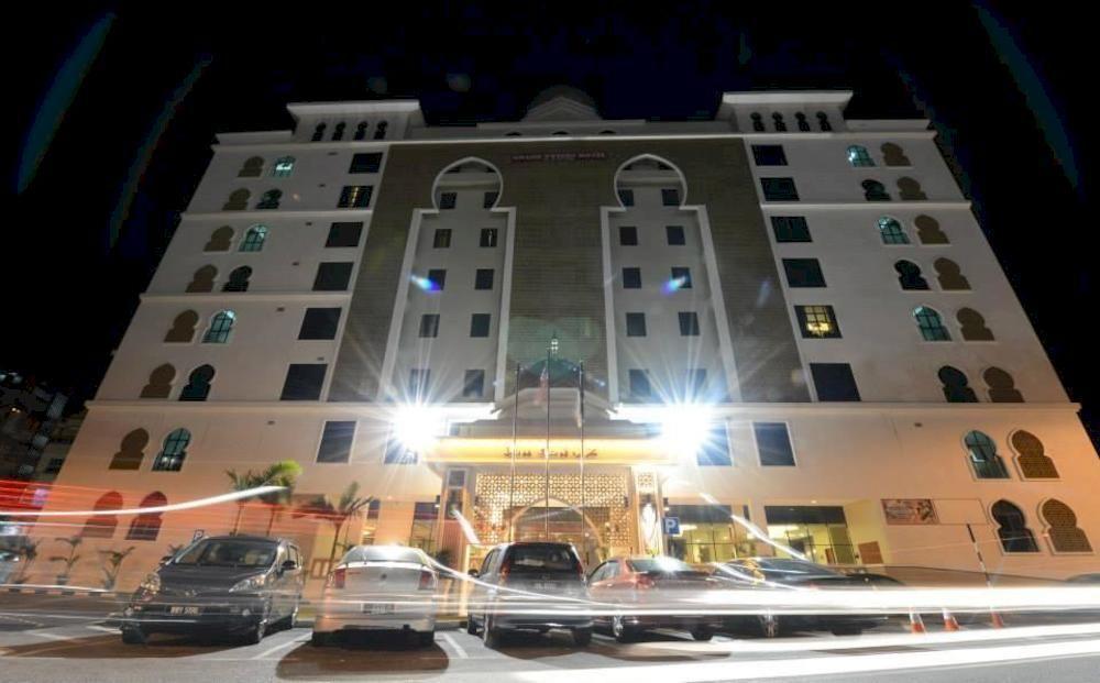 プテリ ベイ ホテル Malacca エクステリア 写真