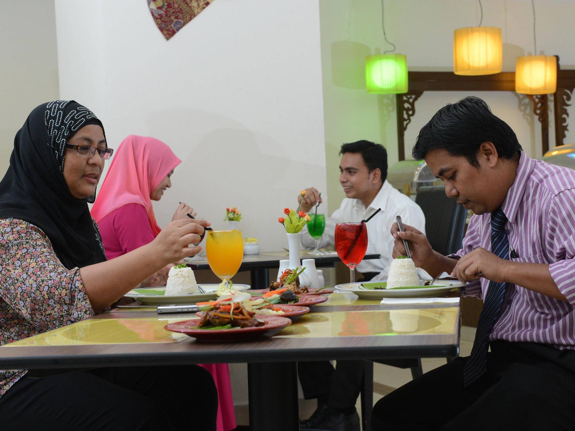 プテリ ベイ ホテル Malacca エクステリア 写真