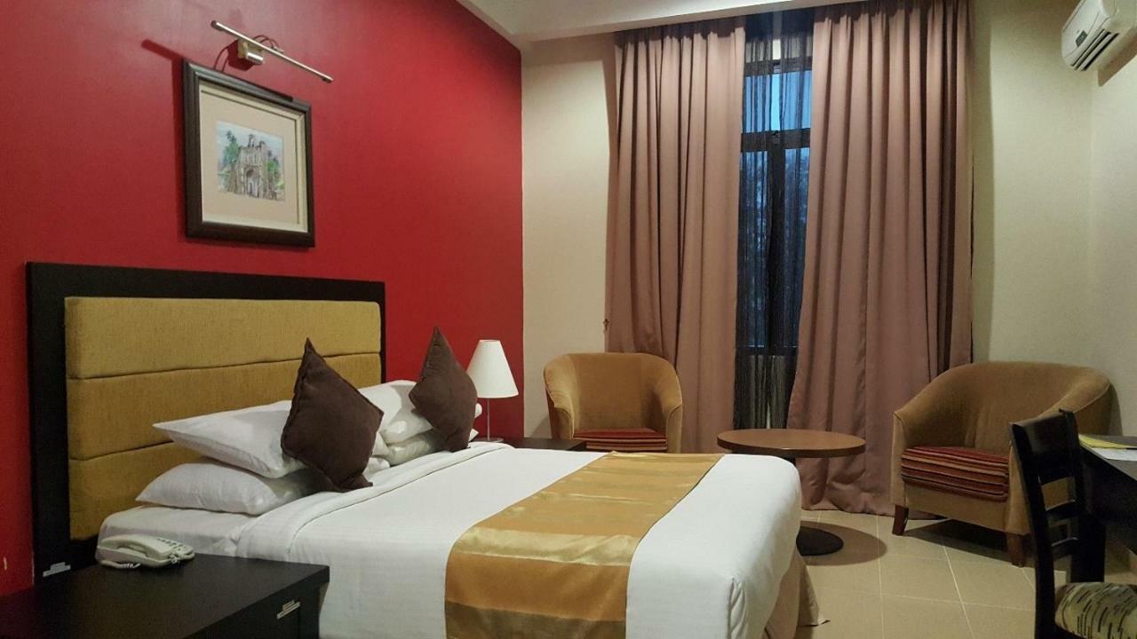 プテリ ベイ ホテル Malacca エクステリア 写真